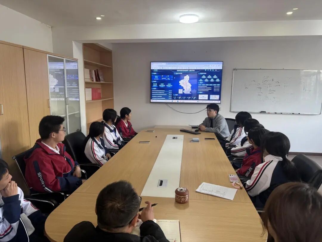 校企联动 实战赋能——我校信息专业教学部学生赴福建有伦农业科技有限公司开展实践